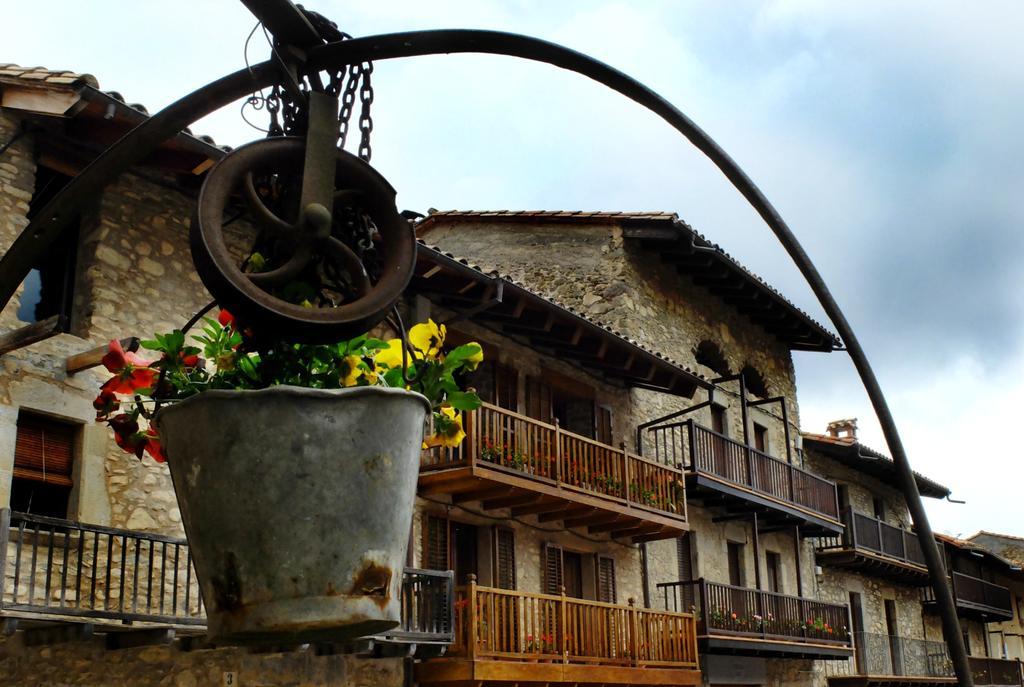 Apartment Sant Francesc Olot Eksteriør bilde